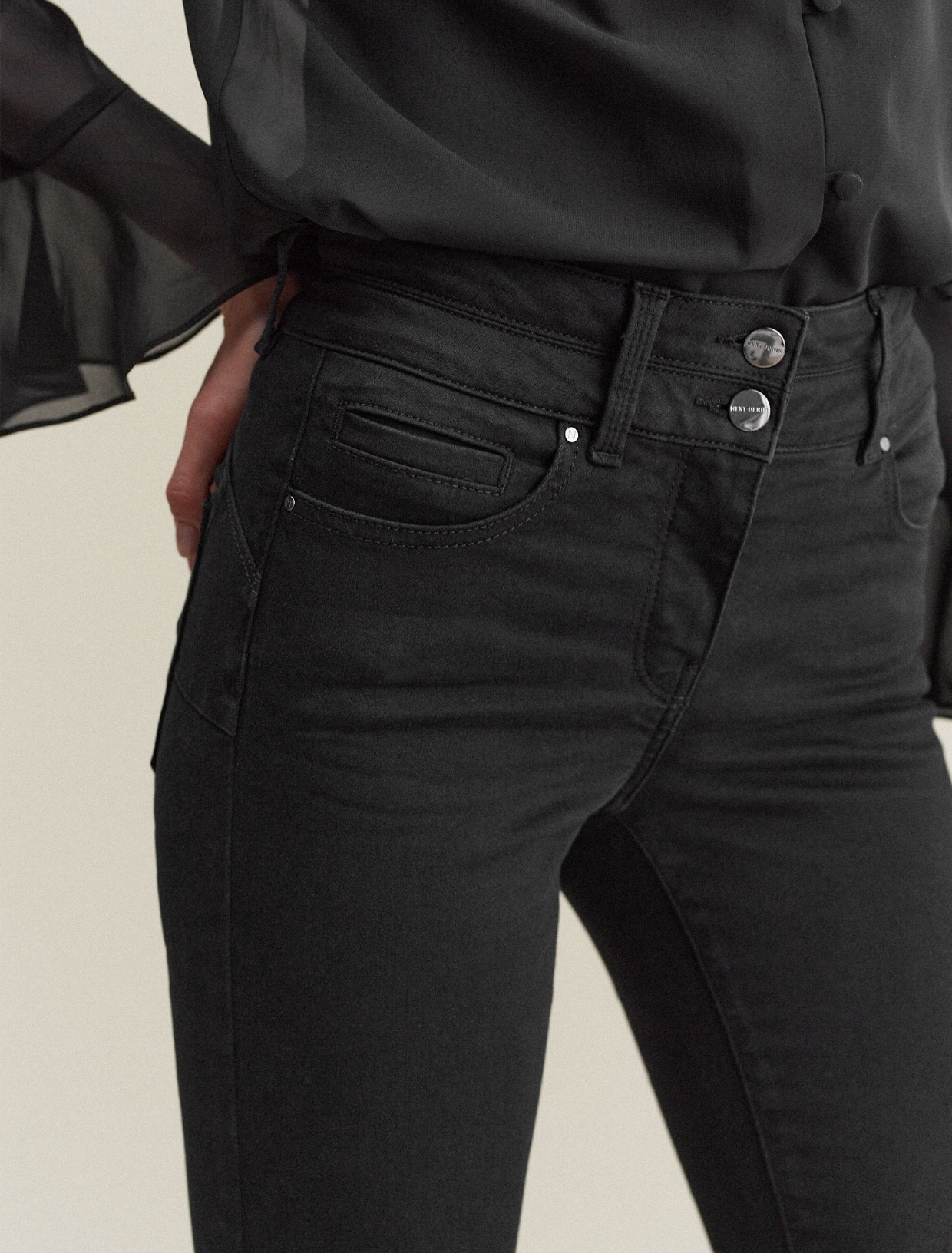 black-lift-slim-and-shape-skinny-jeans